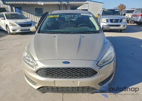 2017 Ford Focus Se z USA, uszkodzony, nr VIN 1FADP3K28HL212920